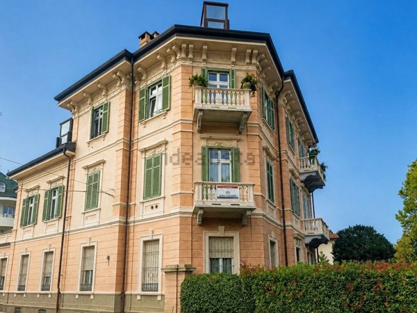 appartamento in vendita a Cuneo in zona Viale degli Angeli