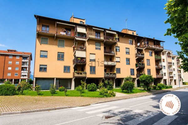 appartamento in vendita a Cuneo in zona Confreria