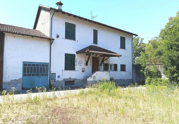 casa indipendente in vendita a Cuneo in zona Borghetto