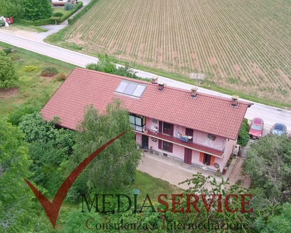 casa indipendente in vendita a Cuneo