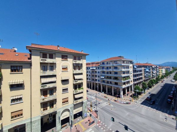 appartamento in vendita a Cuneo in zona Centro Città