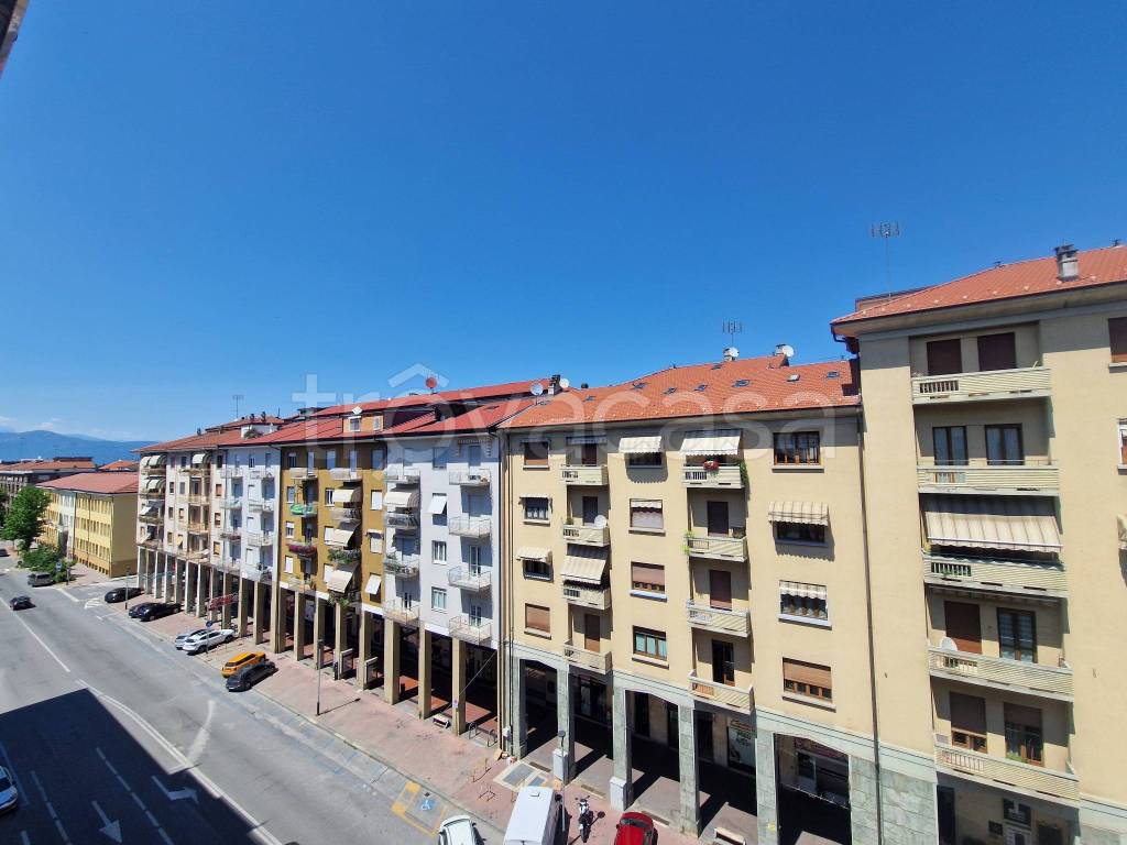 appartamento in vendita a Cuneo in zona Centro Città
