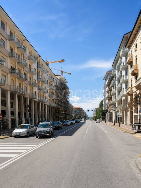 appartamento in vendita a Cuneo in zona Centro Città