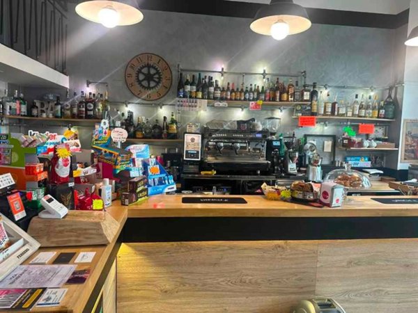 negozio in vendita a Cuneo in zona Centro Città