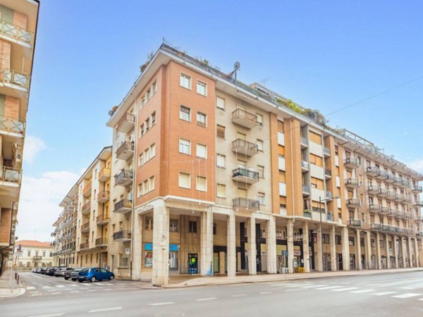 appartamento in vendita a Cuneo in zona Centro Città