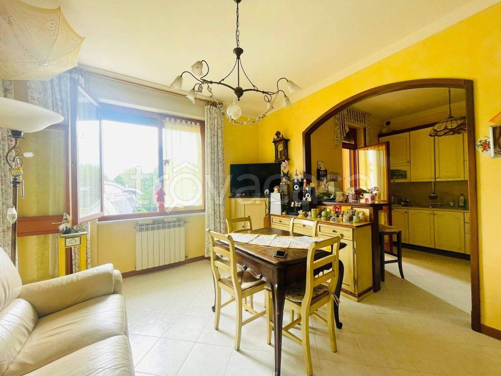 appartamento in vendita a Cuneo in zona Viale degli Angeli