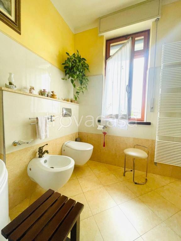 appartamento in vendita a Cuneo in zona Viale degli Angeli