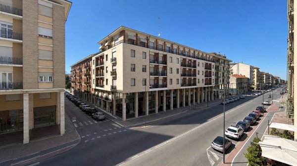 appartamento in vendita a Cuneo in zona Centro Città
