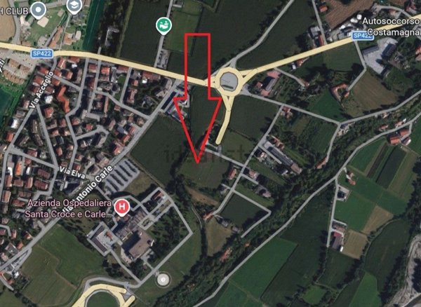 terreno edificabile in vendita a Cuneo in zona Confreria