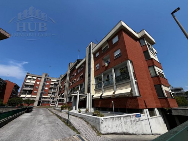 appartamento in vendita a Cuneo in zona Centro Città