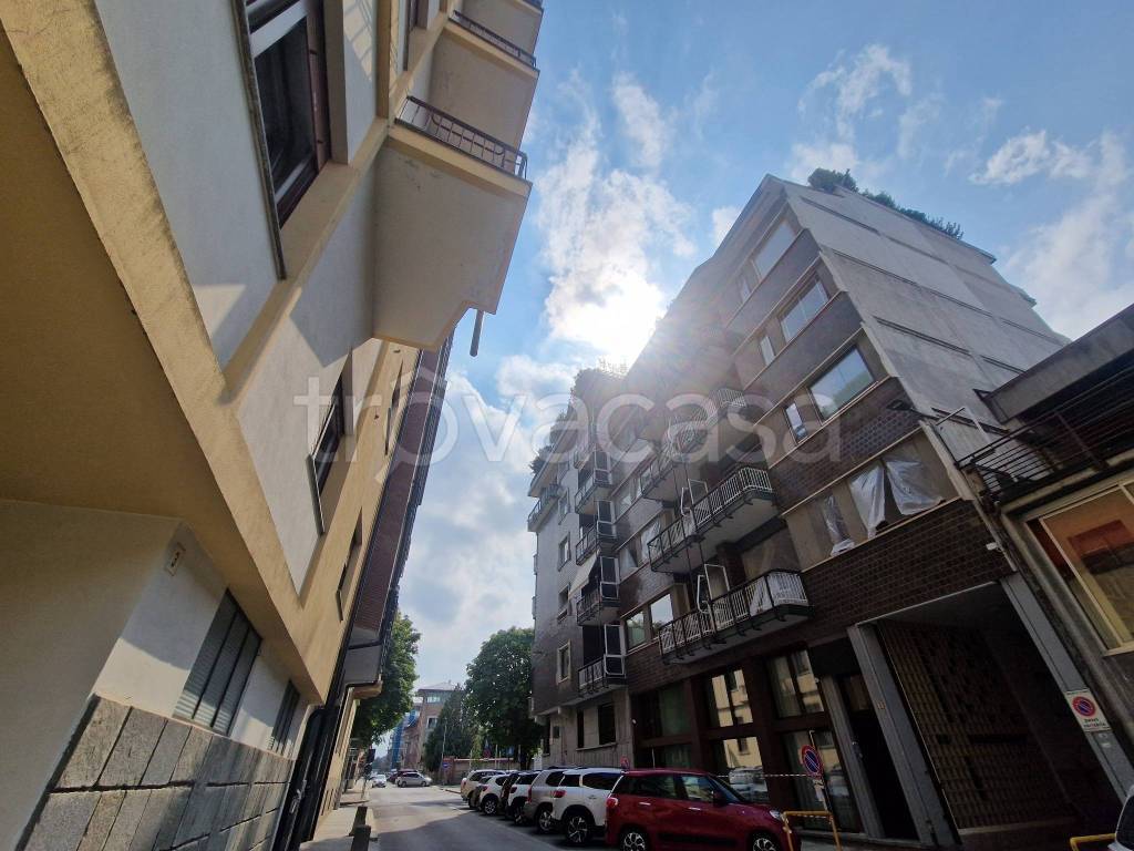 appartamento in vendita a Cuneo in zona Centro Città