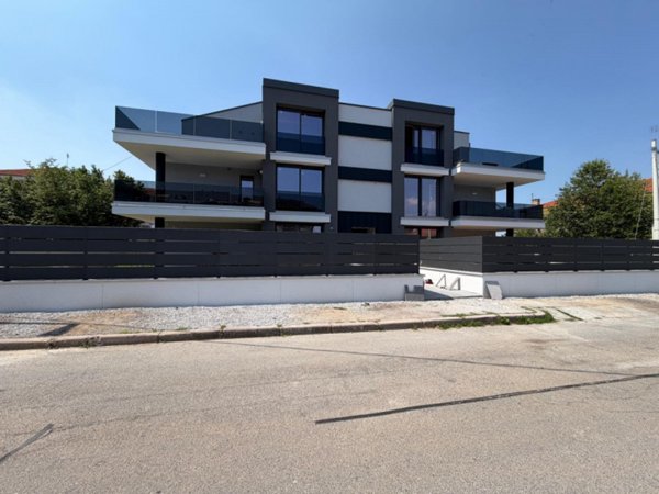 appartamento in vendita a Cuneo in zona San Rocco Castagnaretta