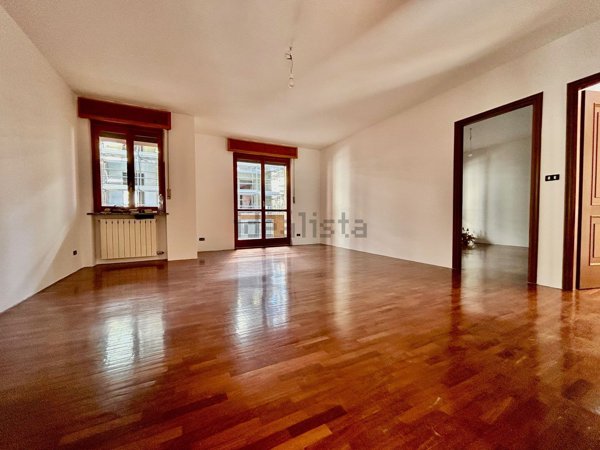 appartamento in vendita a Cuneo in zona Viale degli Angeli
