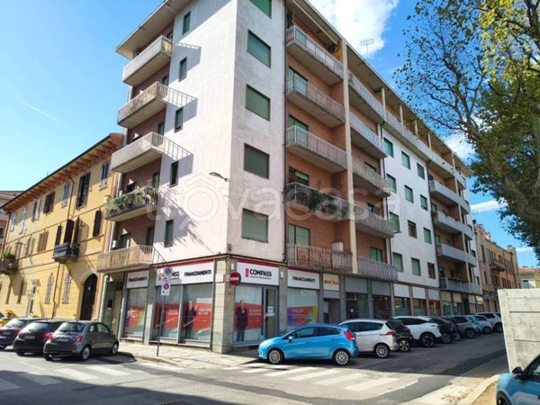 appartamento in vendita a Cuneo in zona Centro Città