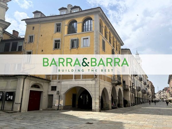 appartamento in vendita a Cuneo in zona Centro Città
