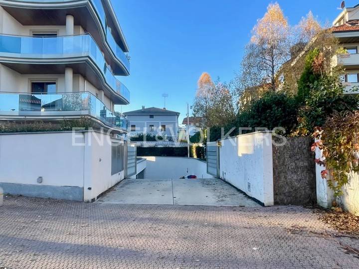 box auto in vendita a Cuneo in zona Viale degli Angeli