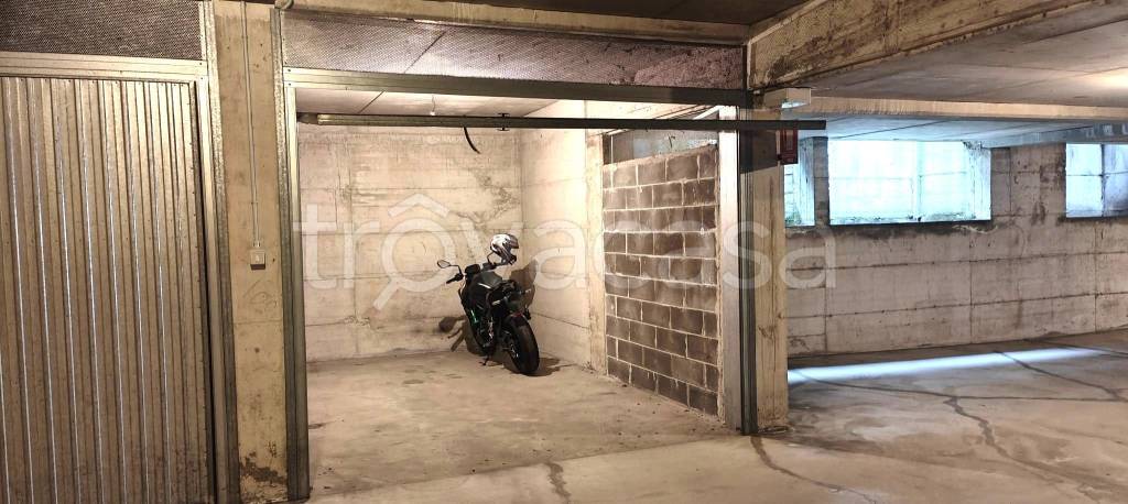 box auto in vendita a Cuneo in zona Borgo San Giuseppe