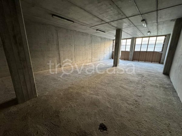 locale di sgombero in vendita a Cuneo