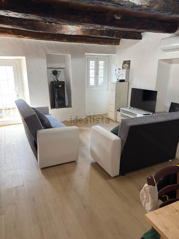 casa indipendente in vendita a Cuneo in zona Borghetto