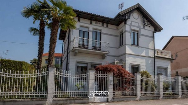 casa indipendente in vendita a Cuneo in zona Borgo San Giuseppe