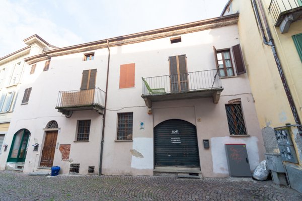 appartamento in vendita a Cuneo in zona Centro Città