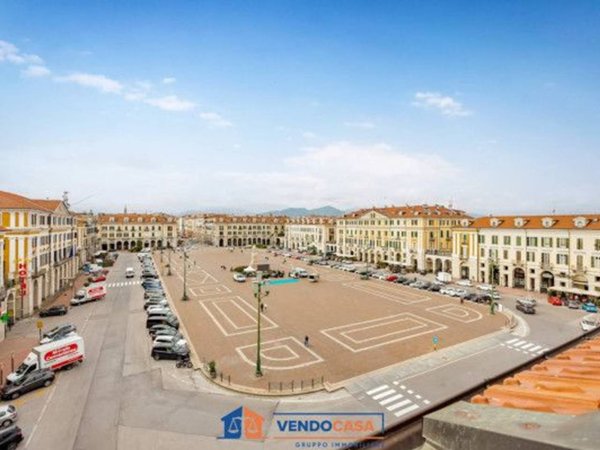 appartamento in vendita a Cuneo in zona Centro Città