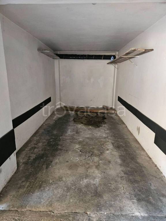 box auto in vendita a Cuneo in zona Centro Città