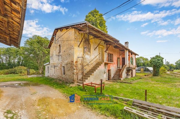 casa indipendente in vendita a Cuneo
