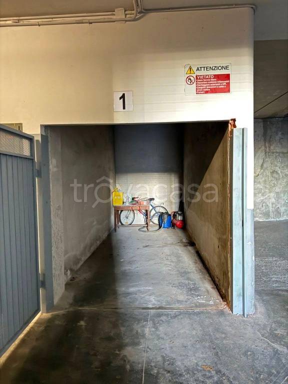 box auto in vendita a Cuneo in zona Centro Città