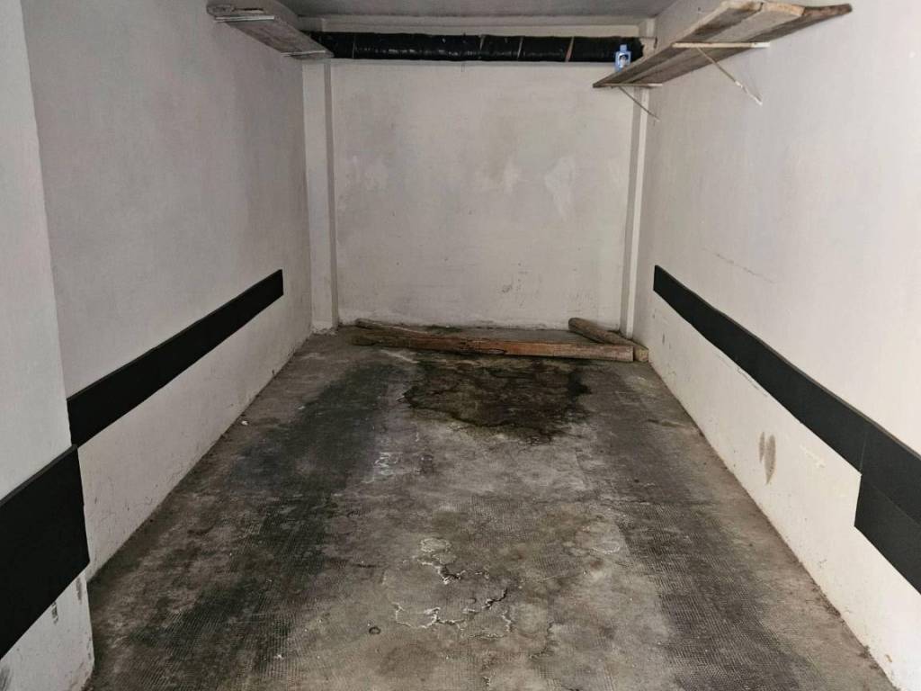 box auto in vendita a Cuneo in zona Centro Città
