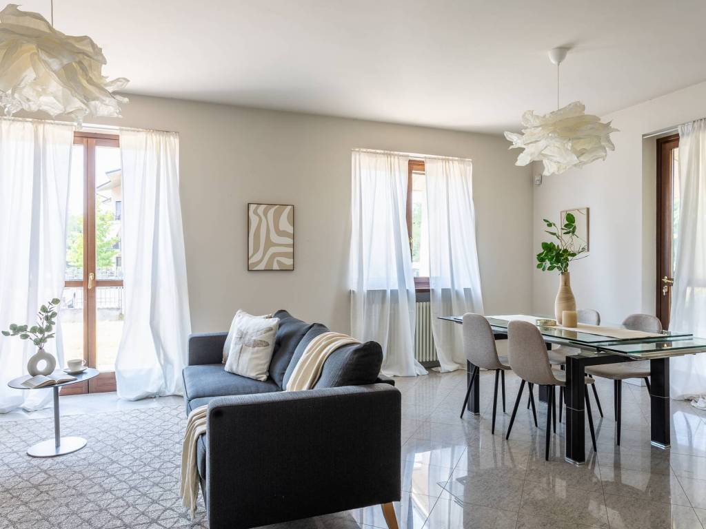 casa indipendente in vendita a Cuneo in zona Madonna delle Grazie
