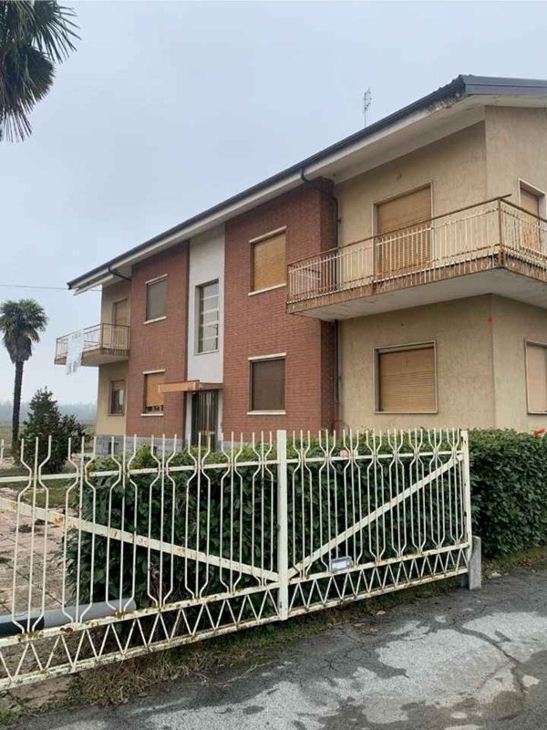 appartamento in vendita a Cuneo in zona Madonna delle Grazie