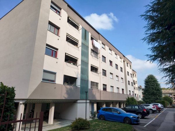 appartamento in vendita a Cuneo in zona Viale degli Angeli