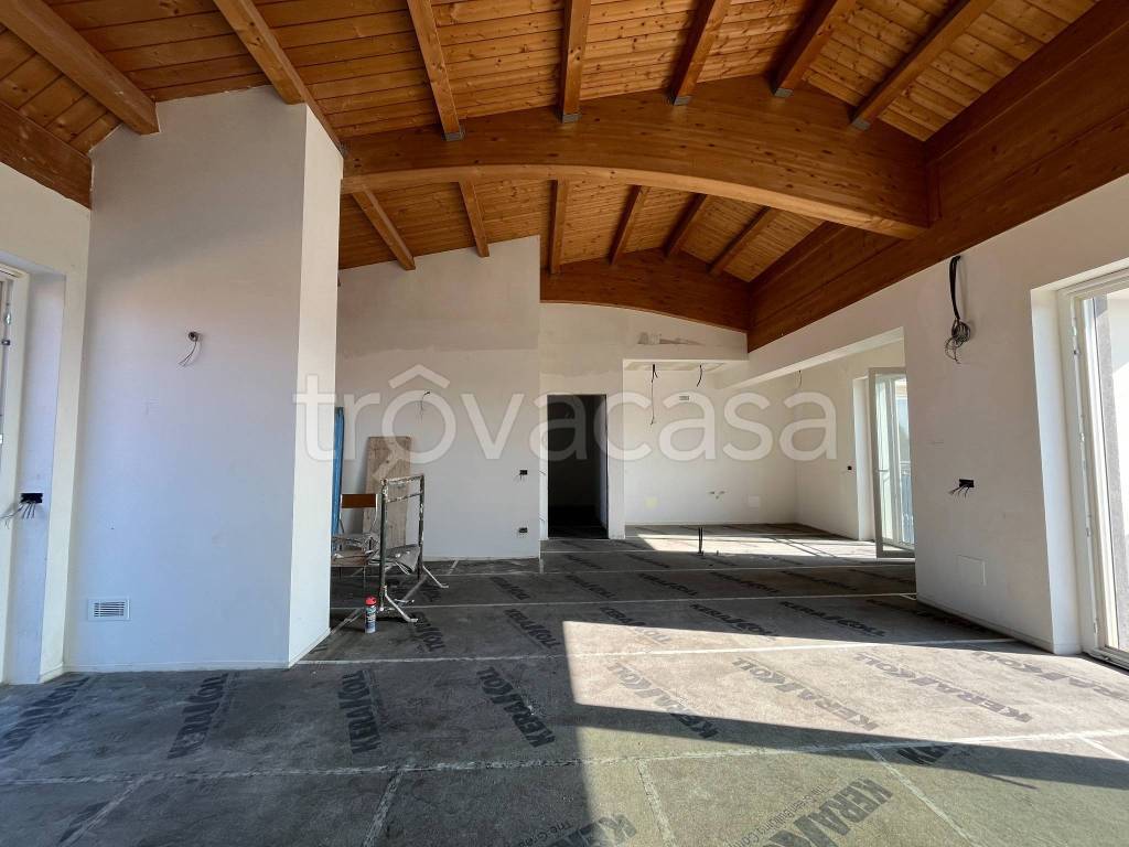 appartamento in vendita a Cuneo in zona Centro Città