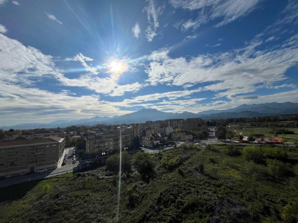 appartamento in vendita a Cuneo in zona Centro Città