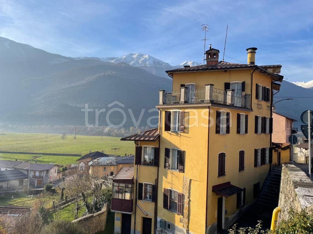 appartamento in vendita a Demonte