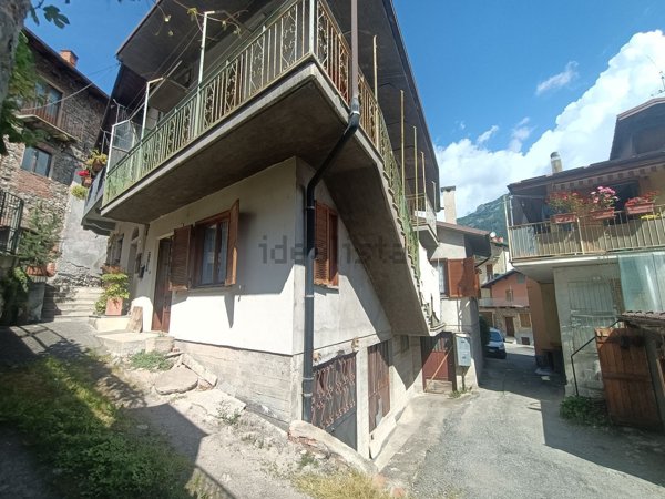 appartamento in vendita a Demonte