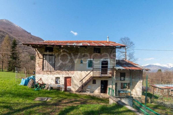 casa indipendente in vendita a Demonte