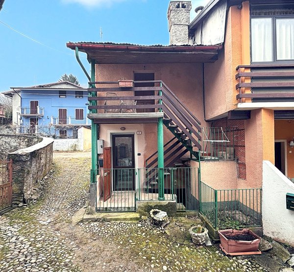 casa indipendente in vendita a Demonte