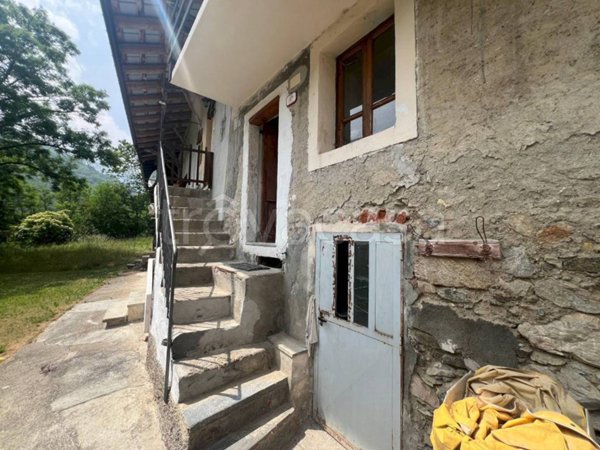 appartamento in vendita a Demonte