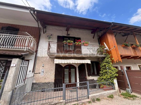 casa indipendente in vendita a Demonte