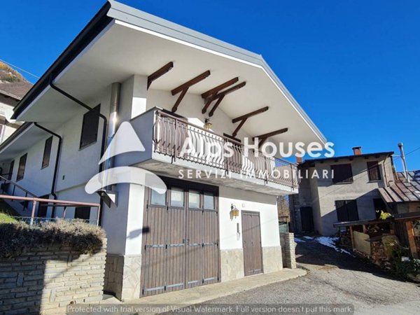 casa indipendente in vendita a Demonte