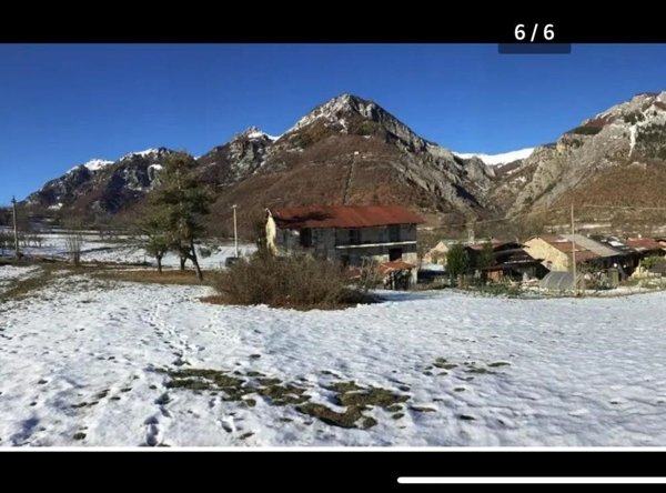 casa indipendente in vendita a Demonte