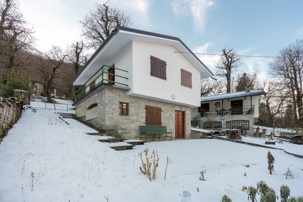 casa indipendente in vendita a Demonte