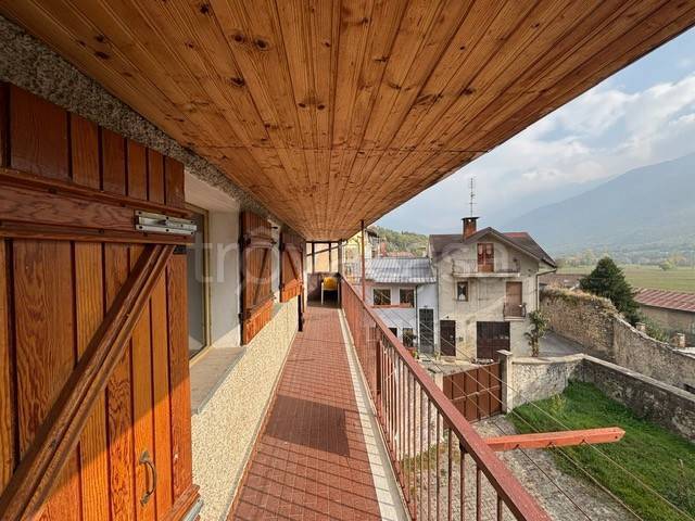 appartamento in vendita a Demonte