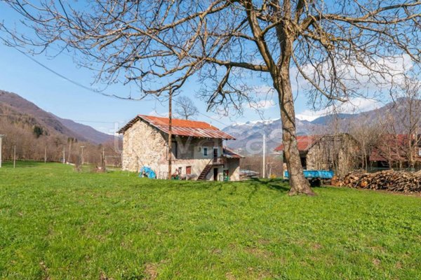 casa indipendente in vendita a Demonte