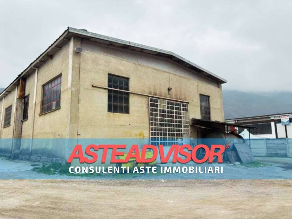 locale commerciale in vendita a Demonte