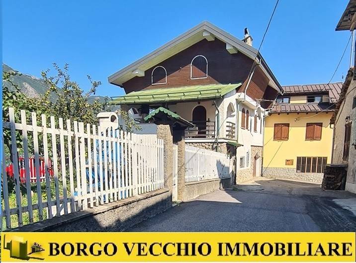 casa indipendente in vendita a Demonte
