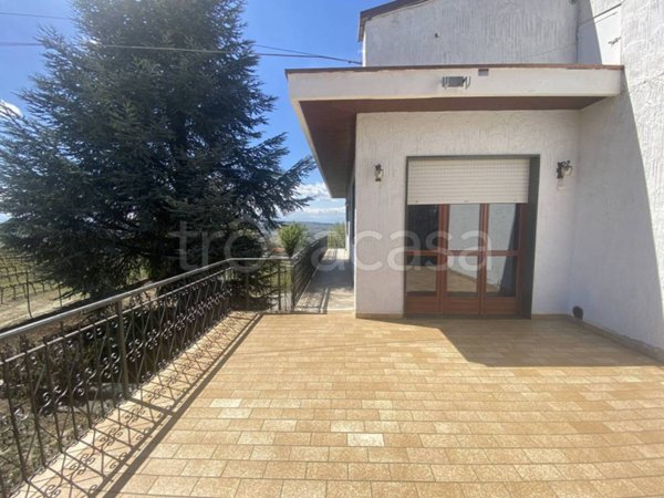 casa indipendente in vendita a Diano d'Alba