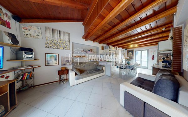 casa indipendente in vendita a Diano d'Alba